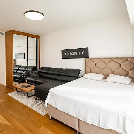 West 21 Tower Belgrade